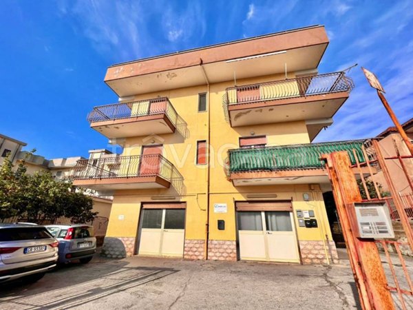 appartamento in vendita a Pozzuoli in zona Monterusciello