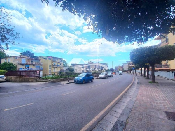 appartamento in vendita a Pozzuoli in zona Solfatara