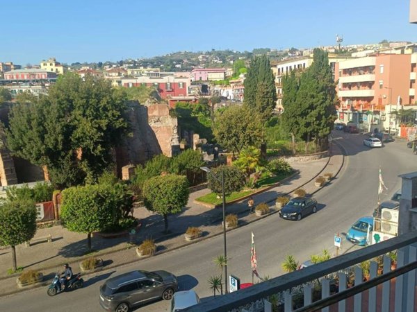 appartamento in vendita a Pozzuoli
