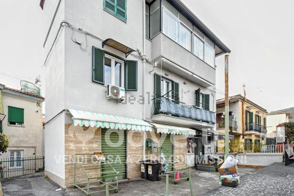 appartamento in vendita a Pozzuoli