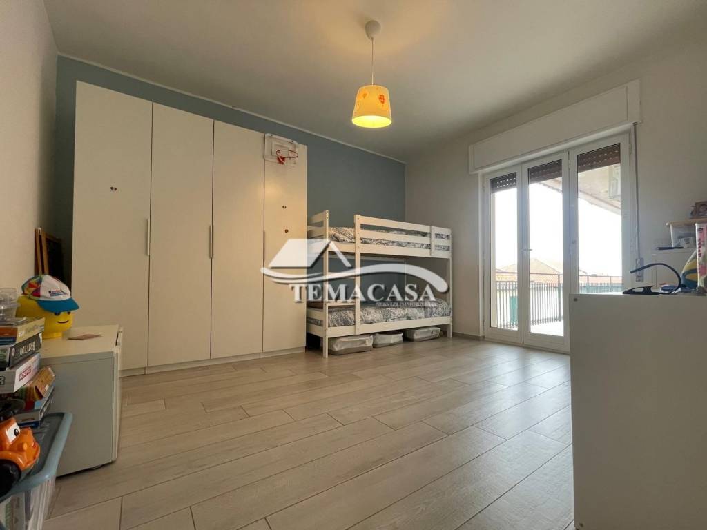 appartamento in vendita a Pozzuoli in zona Solfatara