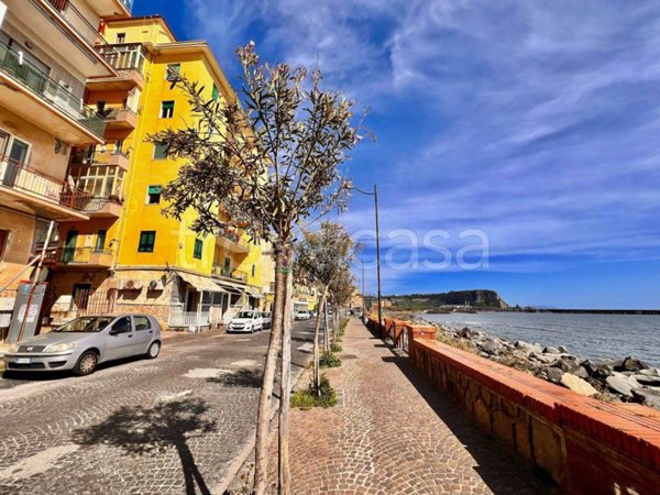 appartamento in vendita a Pozzuoli
