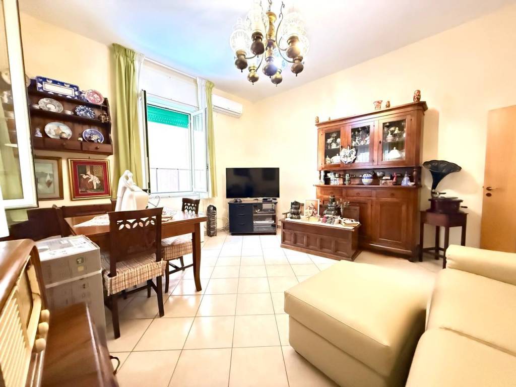 appartamento in vendita a Pozzuoli