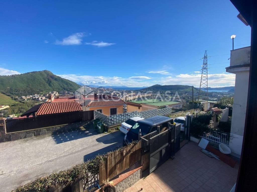 appartamento in vendita a Pozzuoli