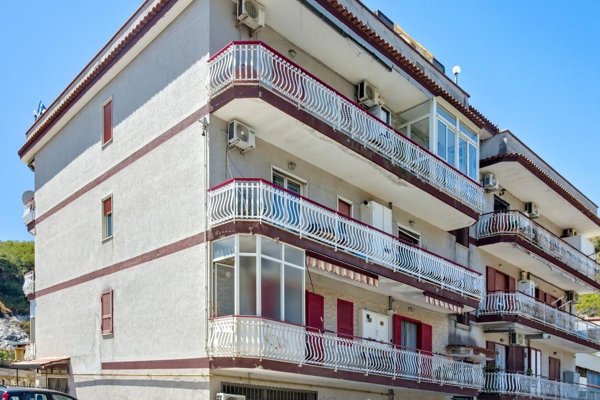 appartamento in vendita a Pozzuoli in zona Pisciarelli