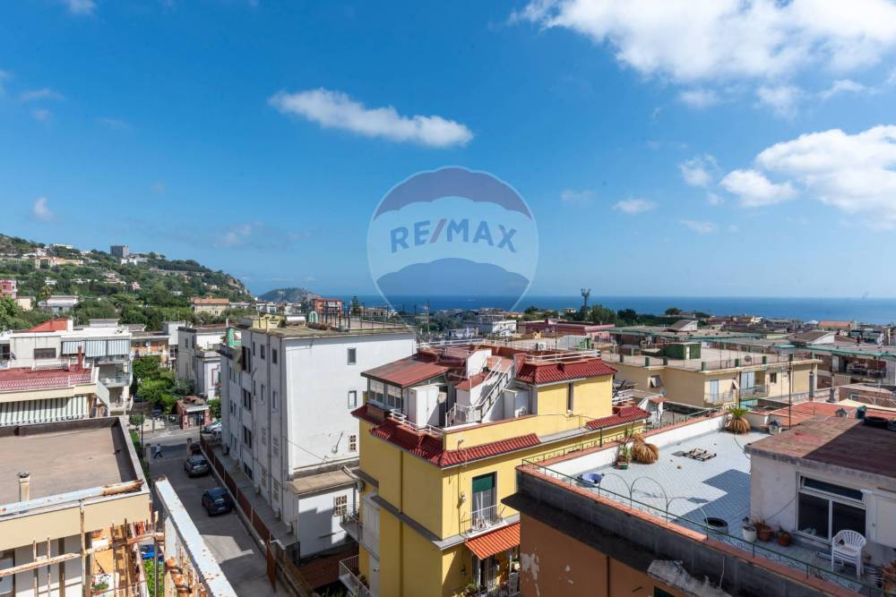 appartamento in vendita a Pozzuoli