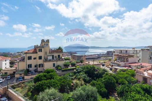 appartamento in vendita a Pozzuoli
