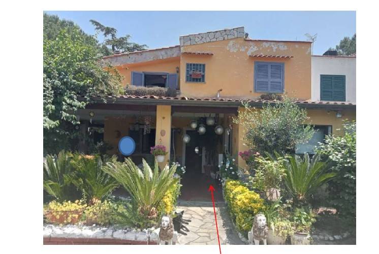 casa indipendente in vendita a Pozzuoli