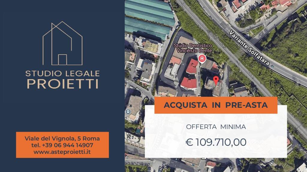 locale commerciale in vendita a Pozzuoli