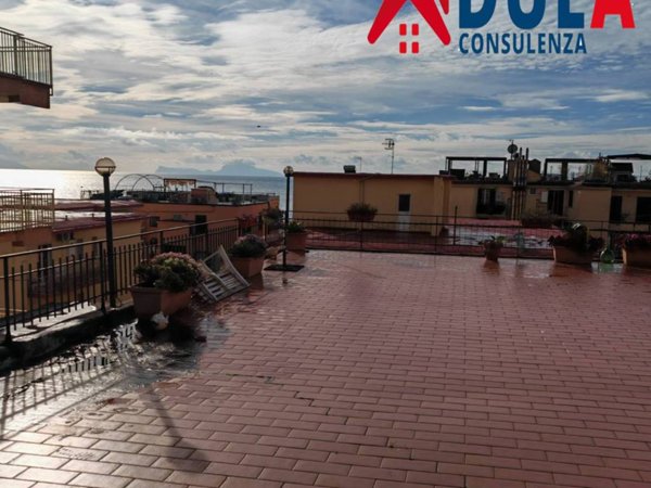 appartamento in vendita a Pozzuoli
