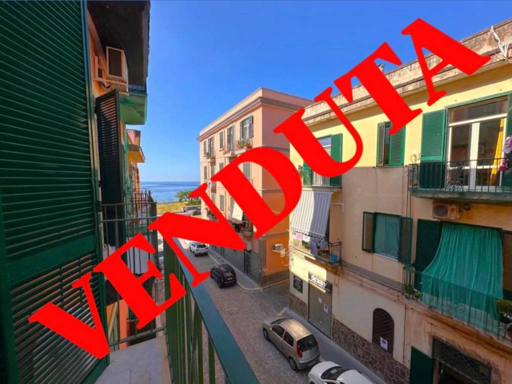 appartamento in vendita a Pozzuoli