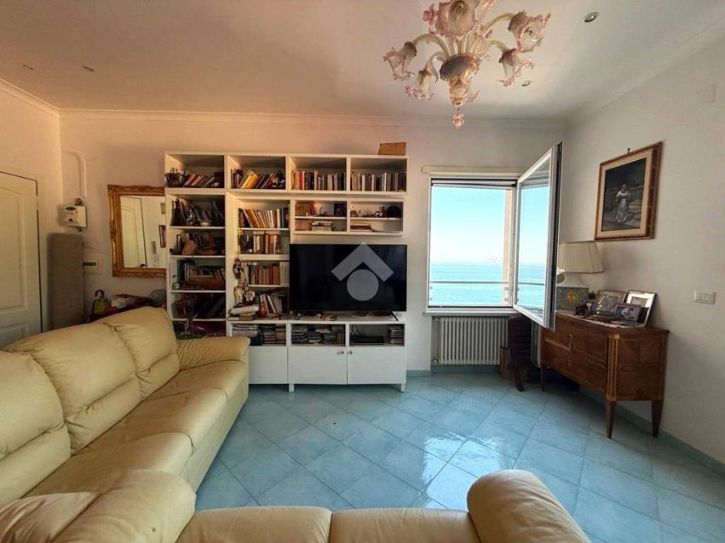 appartamento in vendita a Pozzuoli