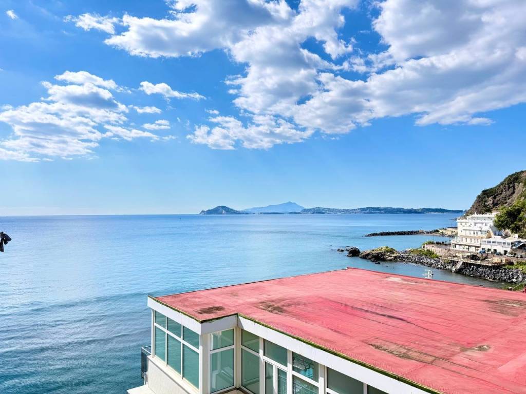 appartamento in vendita a Pozzuoli