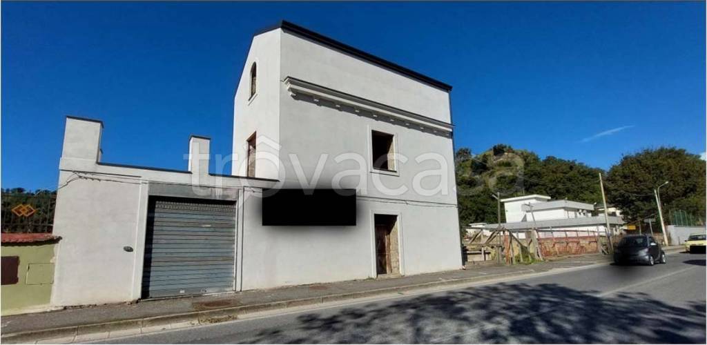 quadrivano in vendita a Pozzuoli