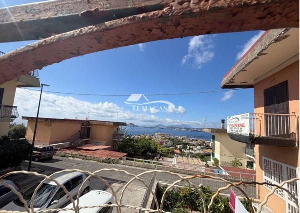 appartamento in vendita a Pozzuoli
