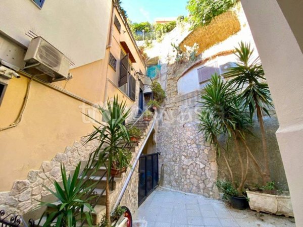 appartamento in vendita a Pozzuoli