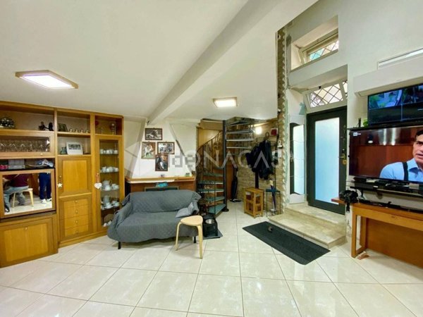 appartamento in vendita a Pozzuoli