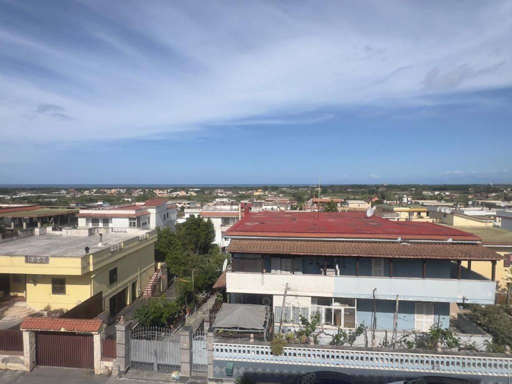 appartamento in vendita a Pozzuoli in zona Licola Lido
