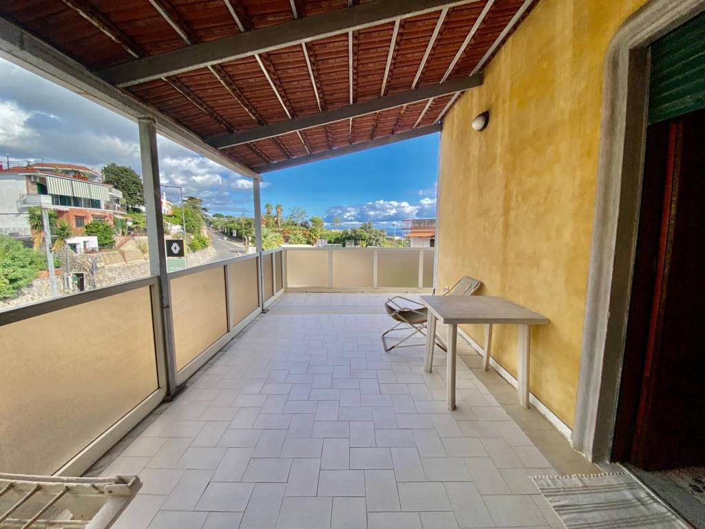 appartamento in vendita a Pozzuoli in zona Arco Felice