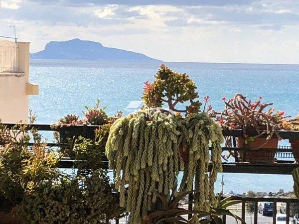 appartamento in vendita a Pozzuoli