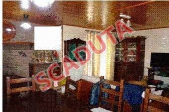 locale commerciale in vendita a Pozzuoli