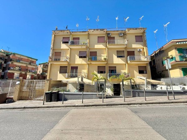appartamento in vendita a Pozzuoli in zona Solfatara
