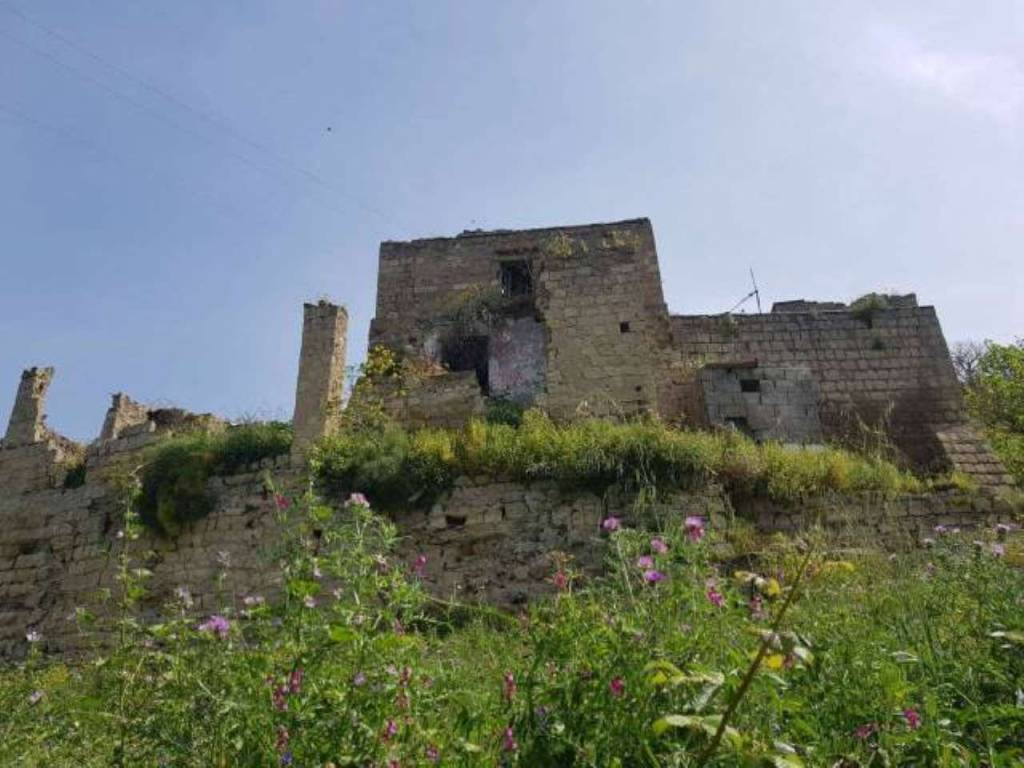 casale in vendita a Pozzuoli in zona Monterusciello