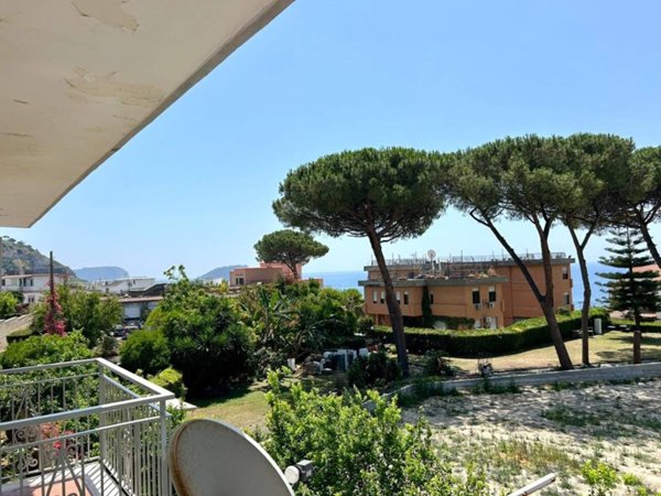 appartamento in vendita a Pozzuoli
