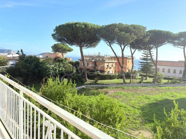 appartamento in vendita a Pozzuoli