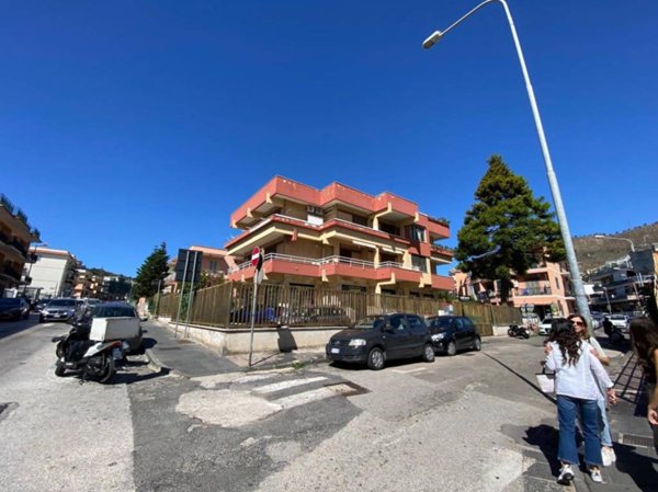 appartamento in vendita a Pozzuoli in zona Arco Felice