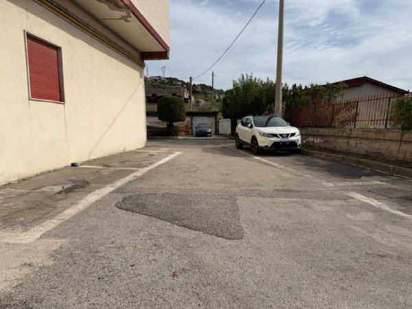 appartamento in vendita a Pozzuoli