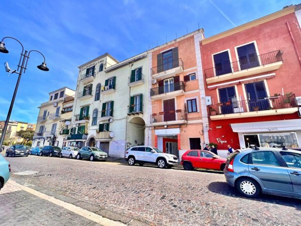 appartamento in vendita a Pozzuoli