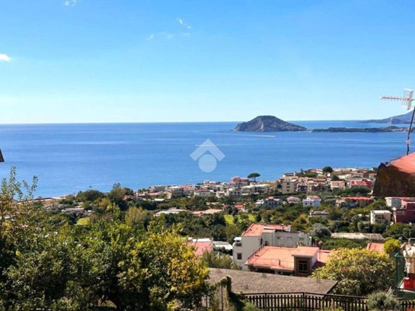 appartamento in vendita a Pozzuoli
