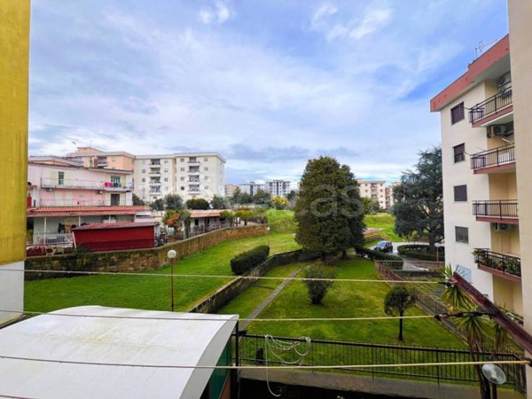appartamento in vendita a Pozzuoli in zona Monterusciello