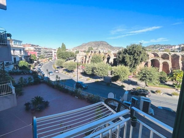 appartamento in vendita a Pozzuoli