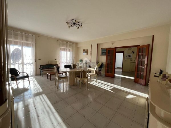 appartamento in vendita a Pozzuoli in zona Monterusciello