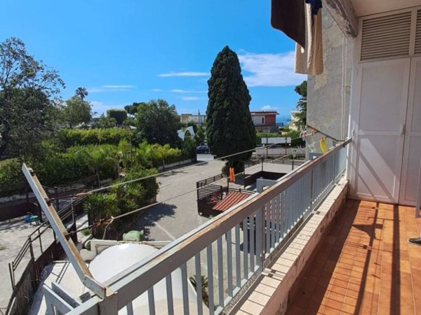 appartamento in vendita a Pozzuoli