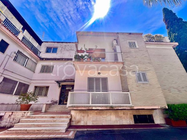 appartamento in vendita a Pozzuoli in zona Arco Felice