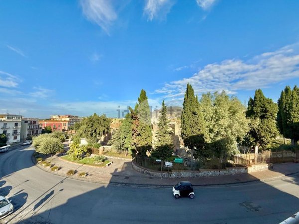 appartamento in vendita a Pozzuoli in zona Solfatara