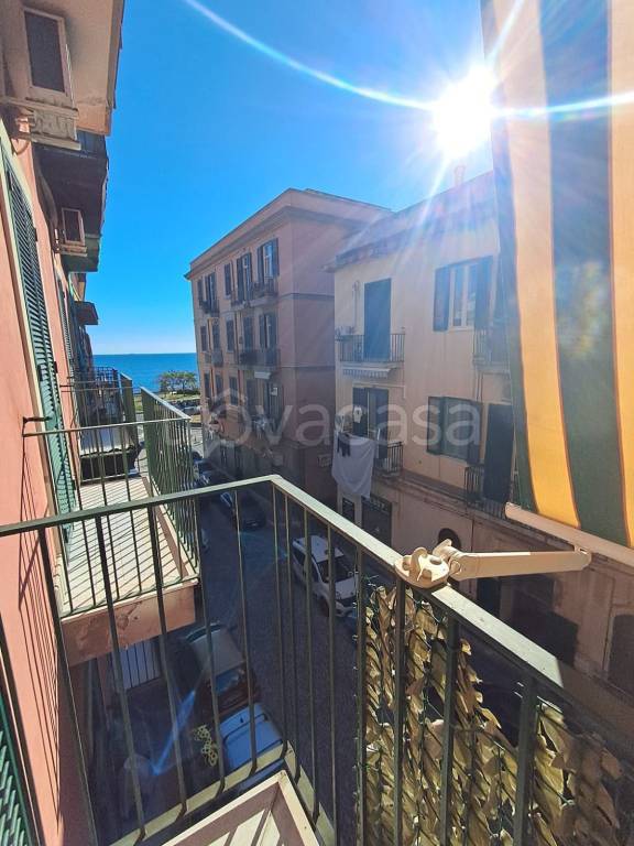 appartamento in vendita a Pozzuoli