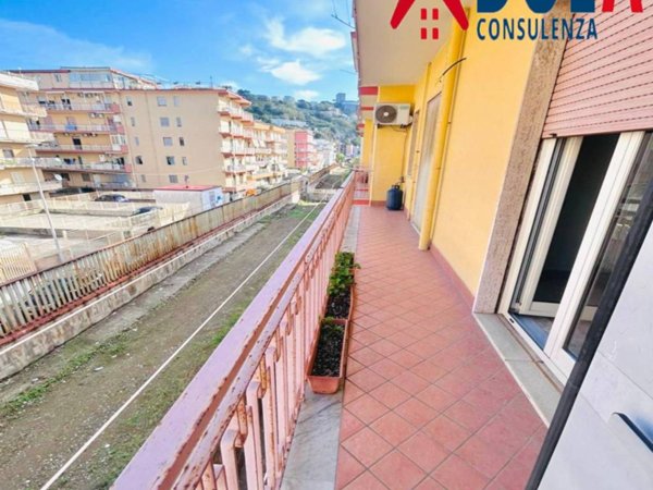 appartamento in vendita a Pozzuoli