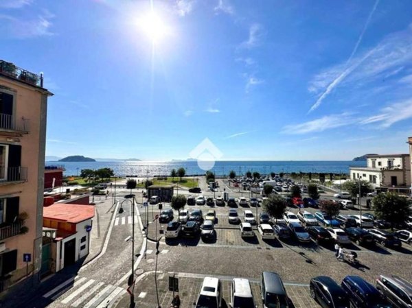 appartamento in vendita a Pozzuoli