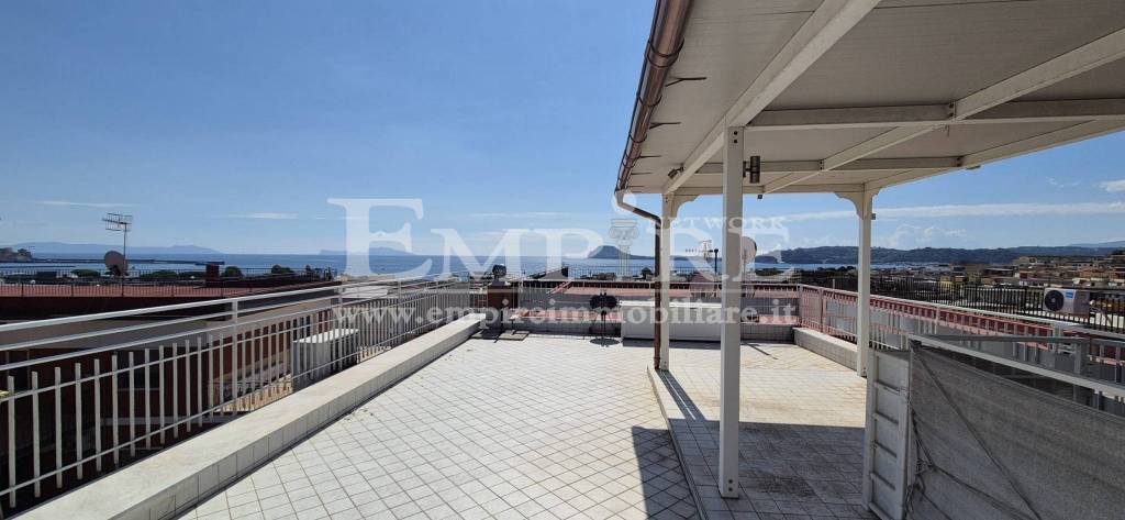 appartamento in vendita a Pozzuoli in zona Arco Felice