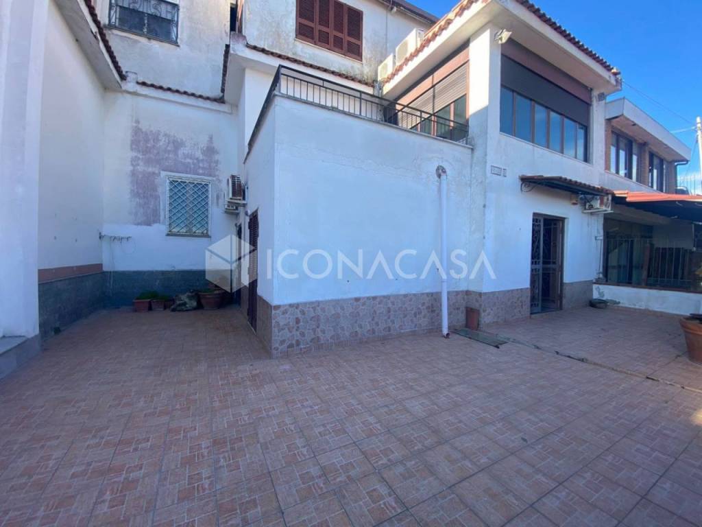 appartamento in vendita a Pozzuoli