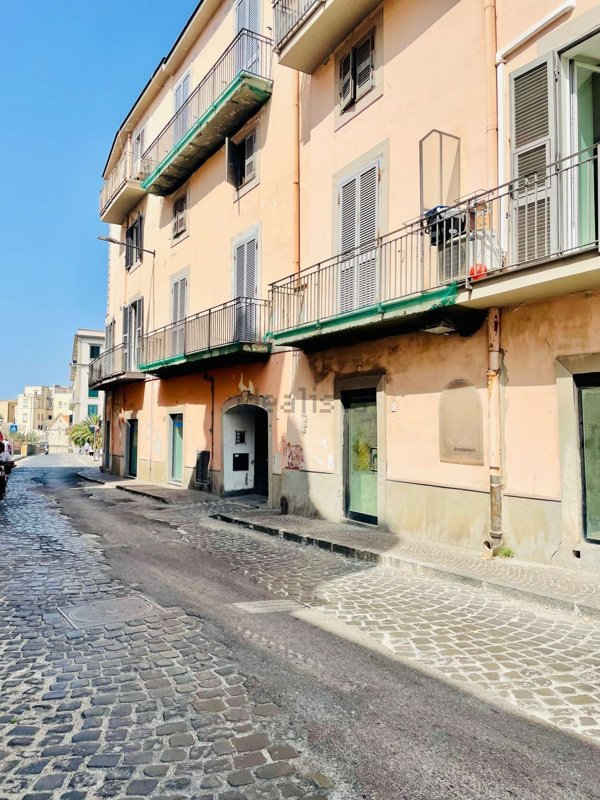 monolocale in vendita a Pozzuoli