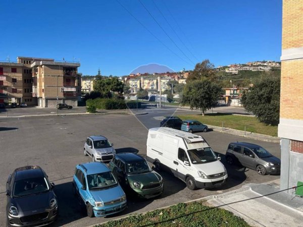 appartamento in vendita a Pozzuoli in zona Toiano
