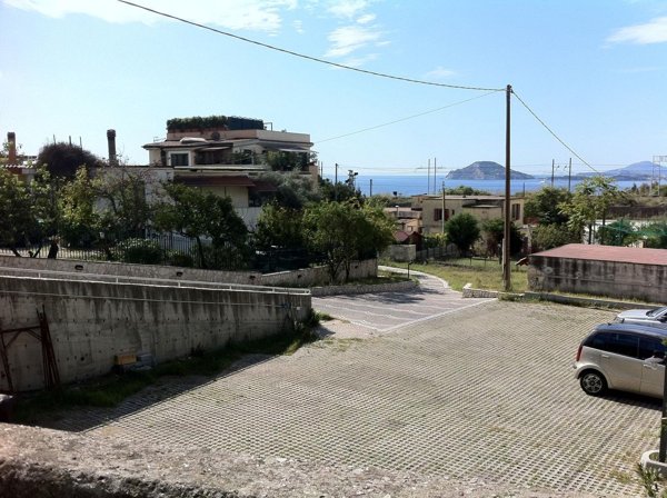 appartamento in vendita a Pozzuoli