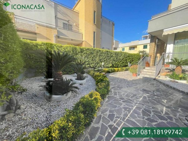 appartamento in vendita a Pozzuoli in zona Monterusciello