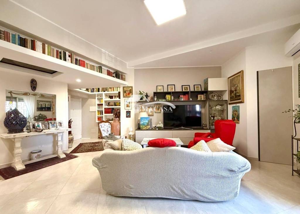 appartamento in vendita a Pozzuoli