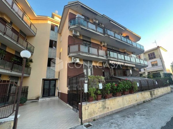 appartamento in vendita a Pozzuoli in zona Arco Felice
